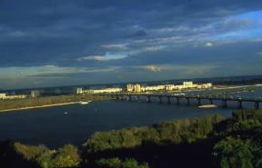 Dnepr . Veduta di un tratto del fiume presso Kijev.De Agostini Picture Library/W. Buss