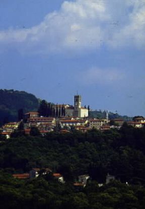Garfagnana. Veduta del centro storico di Barga.De Agostini Picture Library/A. Vergani