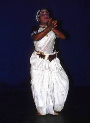 India . Danza tradizionale nello Stato del Kerala.De Agostini Picture Library/M. Bertinetti