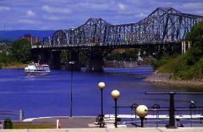 Ottawa . Il ponte Alexandra.De Agostini Picture Library/D. Staquet
