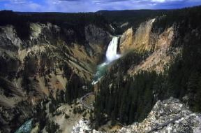 Parco Nazionale di Yellowstone. Veduta delle Lower Falls.De Agostini Picture Library/W. Buss