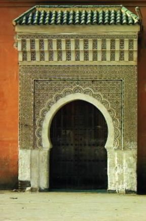 Marocco. Una porta del palazzo reale Dar el Makhzen a Marrakech.De Agostini Picture Library/G. De Lorenzo
