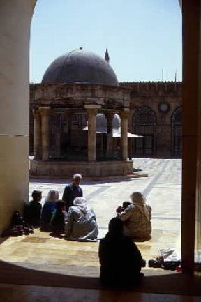 Siria . La Grande Moschea di Aleppo di epoca selgiuchide.De Agostini Picture Library/C. Sappa