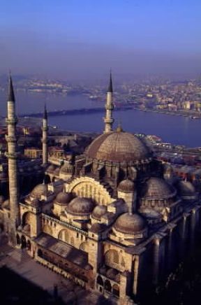Solimano I . La moschea di Solimano il Magnifico a Istanbul.De Agostini Picture Library/G. Veggi