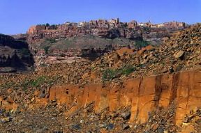 Yemen. Veduta del caratteristico villaggio Kawkaban.De Agostini Picture Library/L. Romano
