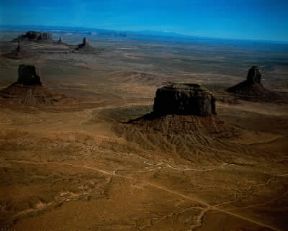 Arizona. Veduta del Monument Valley Tribal Park.De Agostini Picture Library/ Pubbli Aer Foto