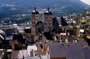 BrianÃ§on . Veduta della cittadina con la chiesa di Notre-Dame.De Agostini Picture Library/E. Martini