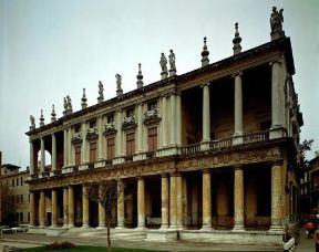 Andrea di Pietro della Gondola detto il Palladio . Il palazzo Chiericati (1551-52) a Vicenza.De Agostini Picture Library/G. Nimatallah
