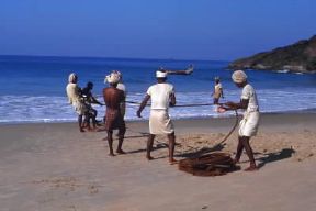 India . Pescatori nel Tamil Nadu.De Agostini Picture Library/G. Allegretti