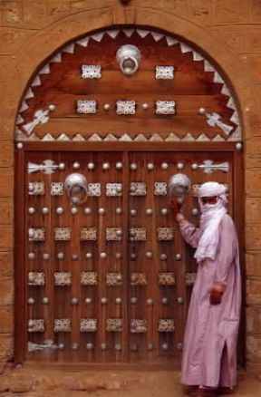 Mali. Il portale della moschea Sidi Yahiya a Tombouctou.De Agostini Picture Library/L. Romano
