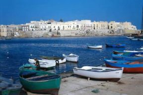 Gallipoli. Veduta della cittÃ .De Agostini Picture Library/G. Barone