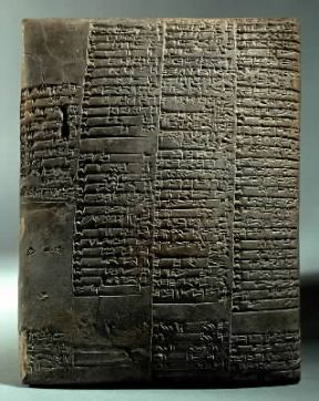 Scrittura cuneiforme sumera del III millennio a. C. (Parigi, Louvre).De Agostini Picture Library / G. Dagli Orti