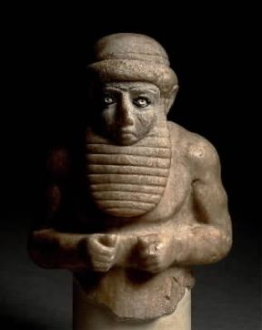 Scultura. Busto maschile di arte sumerica in alabastro grigio, 3300-2900 a. C. (Baghdad, Iraq Museum).De Agostini Picture Library / A. De Gregorio