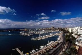 Baleari. Veduta di Palma di Maiorca.De Agostini Picture Library / G. Nimatallah