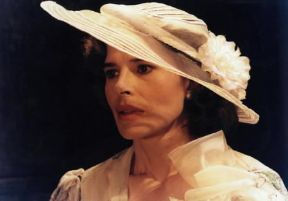 Fanny Ardant. L'attrice francese in una foto di scena, scattata sul set del film La famiglia (1987).Filmauro/M. Rhule