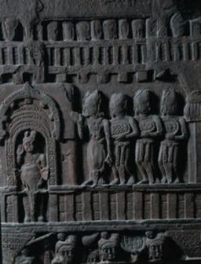 India . Rilievi provenienti dallo stupa di Bharhut (Calcutta, Indian Museum).De Agostini Picture Library/G. Nimatallah