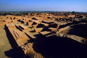Indo . La cittadella di Mohenjo-Daro (III millennio a. C.).De Agostini Picture Library/G. Nimatallah