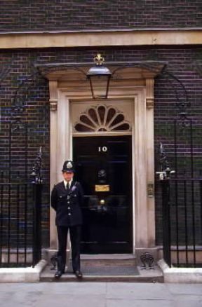 Downing Street . Ingresso della residenza ufficiale del primo ministro britannico in carica.De Agostini Picture Library/A. Roggero