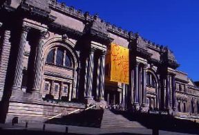 Metropolitan Museum of Art. La facciata del museo di New York.De Agostini Picture Library/G. SioÃ«n