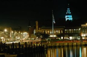 Annapolis. Veduta notturna della cittÃ . De Agostini Picture Library/G. Roli