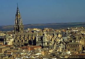Toledo. Veduta della cittÃ  con la cattedrale edificata dal 1226 al 1496.De Agostini Picture Library/F. Giaccone