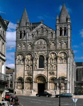 Angouleme. La cattedrale di St.-Pierre (sec. XII).De Agostini Picture Library/G. Dagli Orti