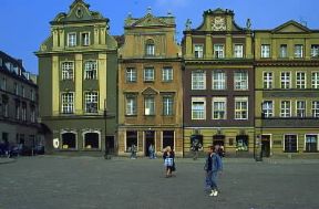 Poznan. Una piazza della cittÃ  vecchia.De Agostini Picture Library/W. Buss