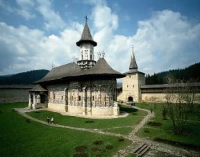 Romania. La chiesa di Sucevita.De Agostini Picture Library / G. Dagli Orti