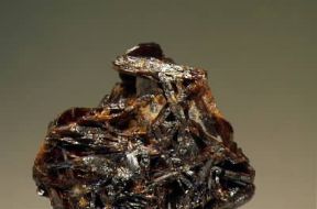 Nadorite. Cristalli del minerale.De Agostini Picture Library / R. Appiani