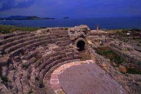 Sardegna. Anfiteatro nella zona archeologica di Nora.De Agostini Picture Library / G. Veggi