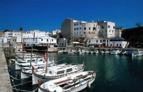 Baleari. Veduta di Ciudadela in Minorca.De Agostini Picture Library/W. Buss