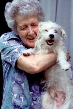 Vecchiaia e creatività. Vecchiaia. Questo periodo della vita è ancora pieno di potenzialità creative. La realizzazione delle proprie inclinazioni non ha infatti scadenza né si annulla per 