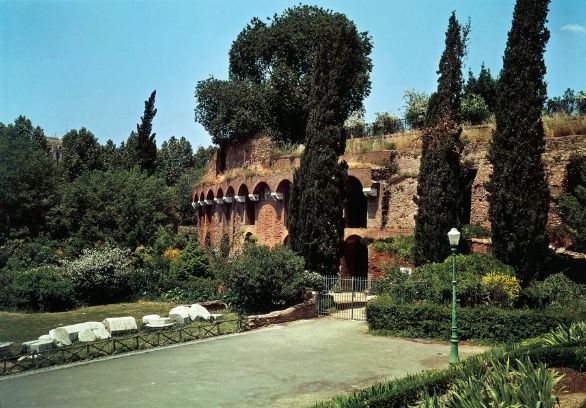 Domus Aurea Lazio - Roma - La Domus Aurea, fatta realizzare dall'imperatore romano Nerone agli architetti progettisti Severo e Celere dopo l'incendio di Roma del 64 d.C. 