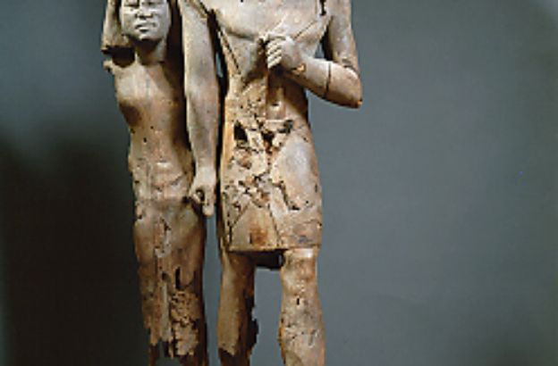 statua-coppia-in-legno