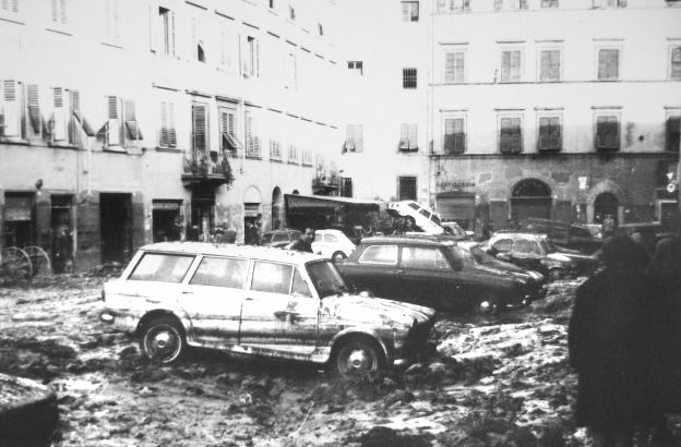 alluvione-di-firenze.jpg