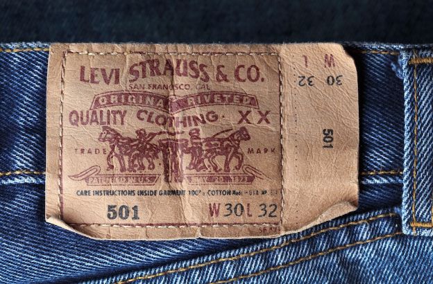 blue-jeans-levis-501.jpg