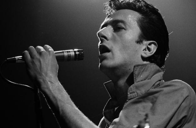 JoeStrummer1980.jpg