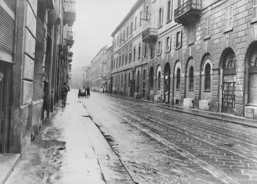 Milano, 25 aprile 1945 Prima giornata di insurrezione del Comitato di Liberazione Nazionale (CLN) a Milano, 25 aprile 1945.
© De Agostini Picture Library
