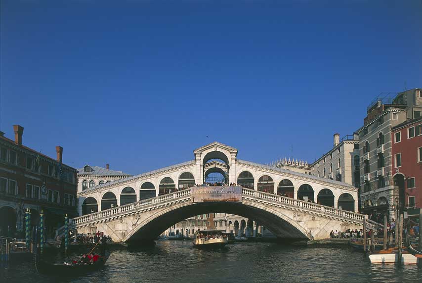 Ponte di Rialto, Venezia Ponte di Rialto a Venezia.
De Agostini Picture Library