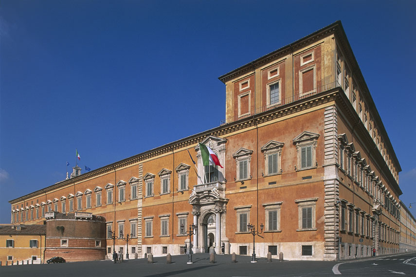 Palazzo del Quirinale, residenza ufficiale del Presidente della Repubblica Italiana Il Presidente della Repubblica ha recentemente consegnato il 