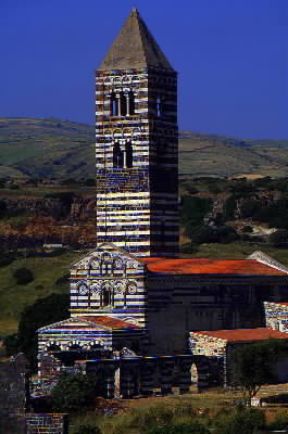 Sardegna. La chiesa romanica della SS. TrinitÃ  di Saccargia (sec. XII), presso Codrongianus.De Agostini Picture Library / S. Vannini