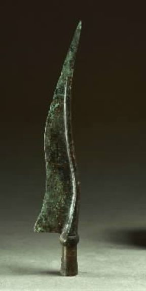 Emilia-Romagna. Coltello in bronzo riferibile all'Età del Ferro (Bologna, Museo Civico Archeologico).De Agostini Picture Library/A. De Gregorio Emilia-Romagna. Coltello in bronzo riferibile all'Età del Ferro (Bologna, Museo Civico Archeologico).De Agostini Picture Library/A. De Gregorio